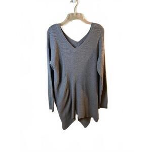 DG2 by Diane Gilman Gray Ribbed Knit V-Neck Asymmetric Sweater Medium NWT